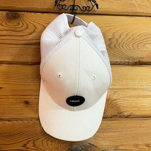 UNRL Classic Dot White Trucker Hat - Picture 2 of 4